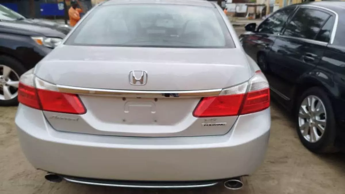 Honda Accord   - 2014