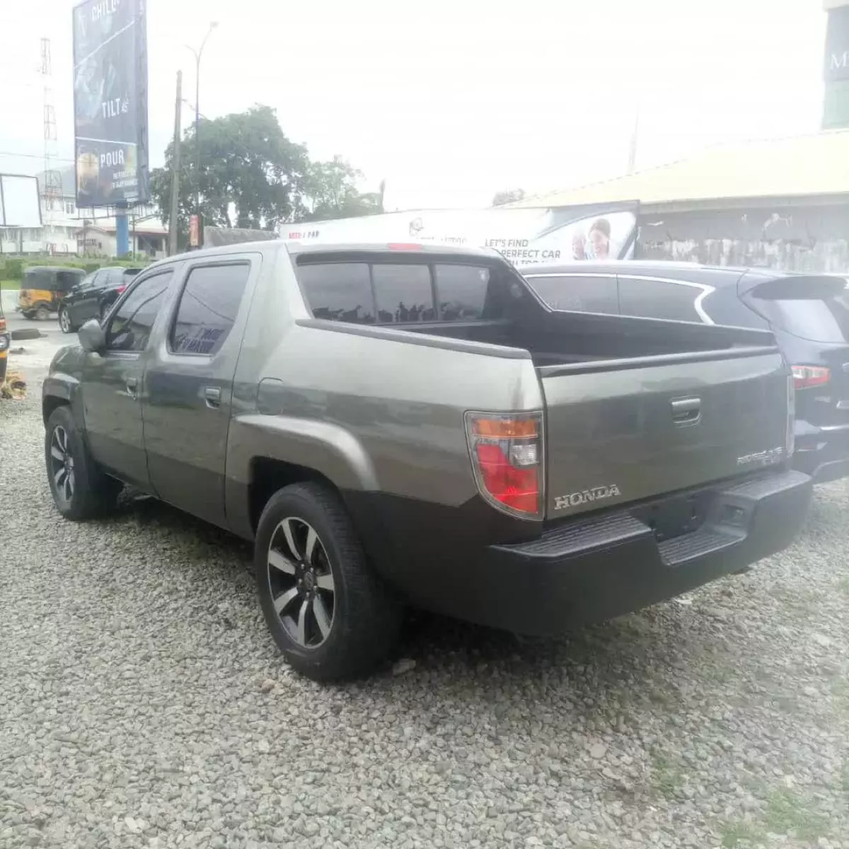 Honda Ridgeline   - 2007