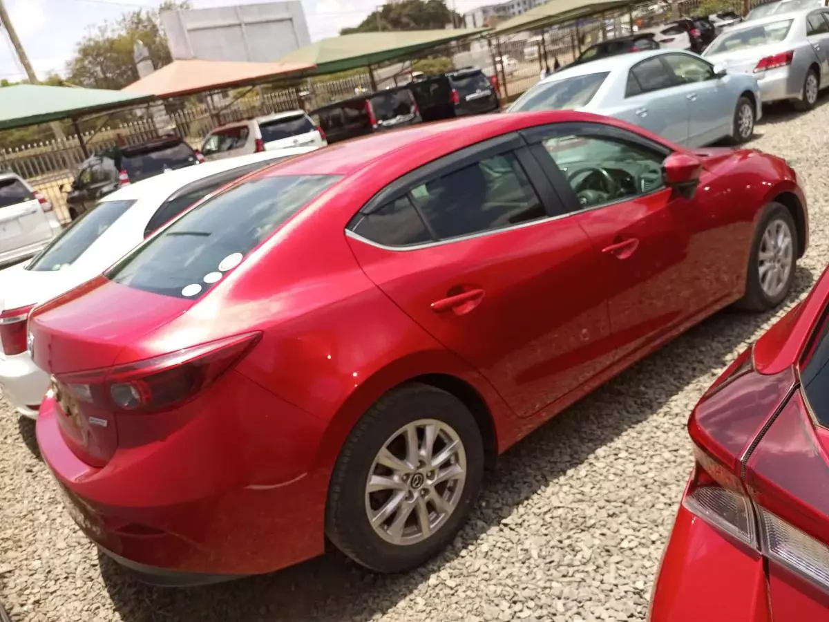 Mazda Axela  - 2015