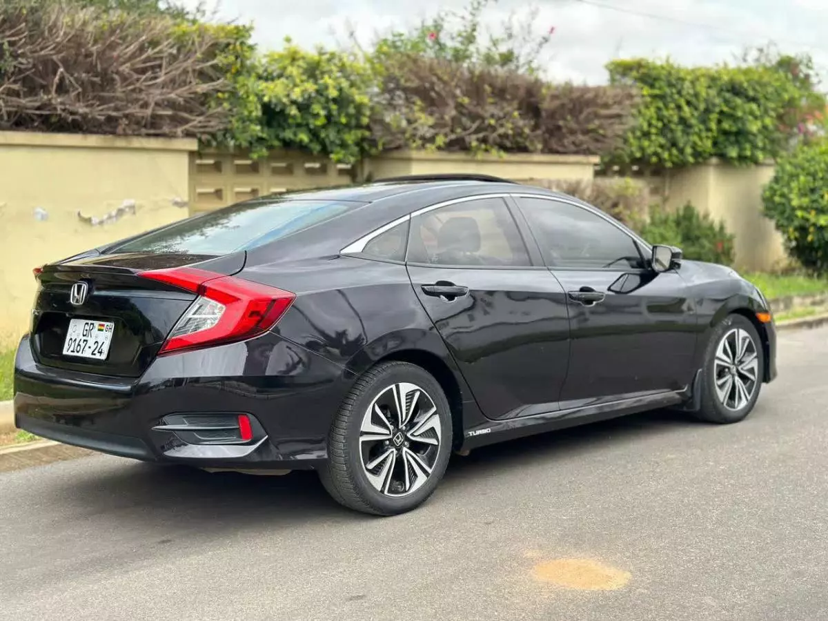 Honda Civic   - 2019