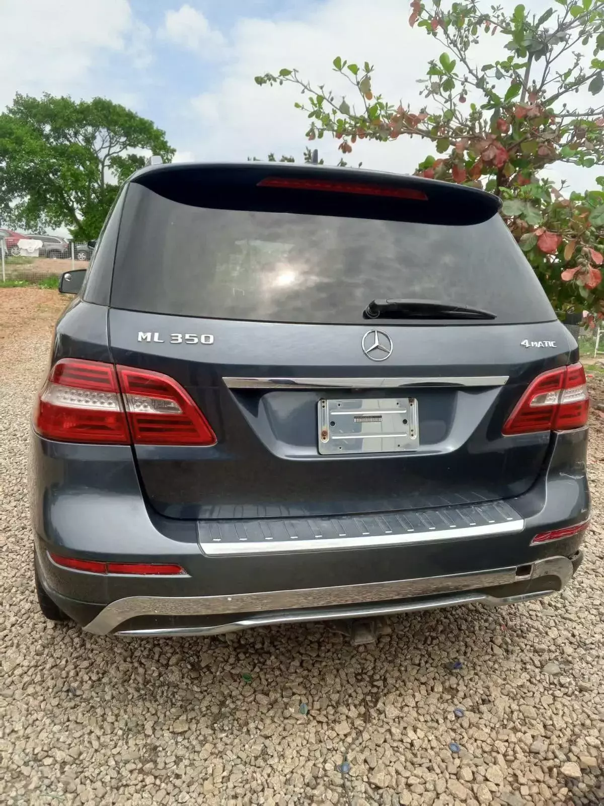 Mercedes-Benz ML 350   - 2012