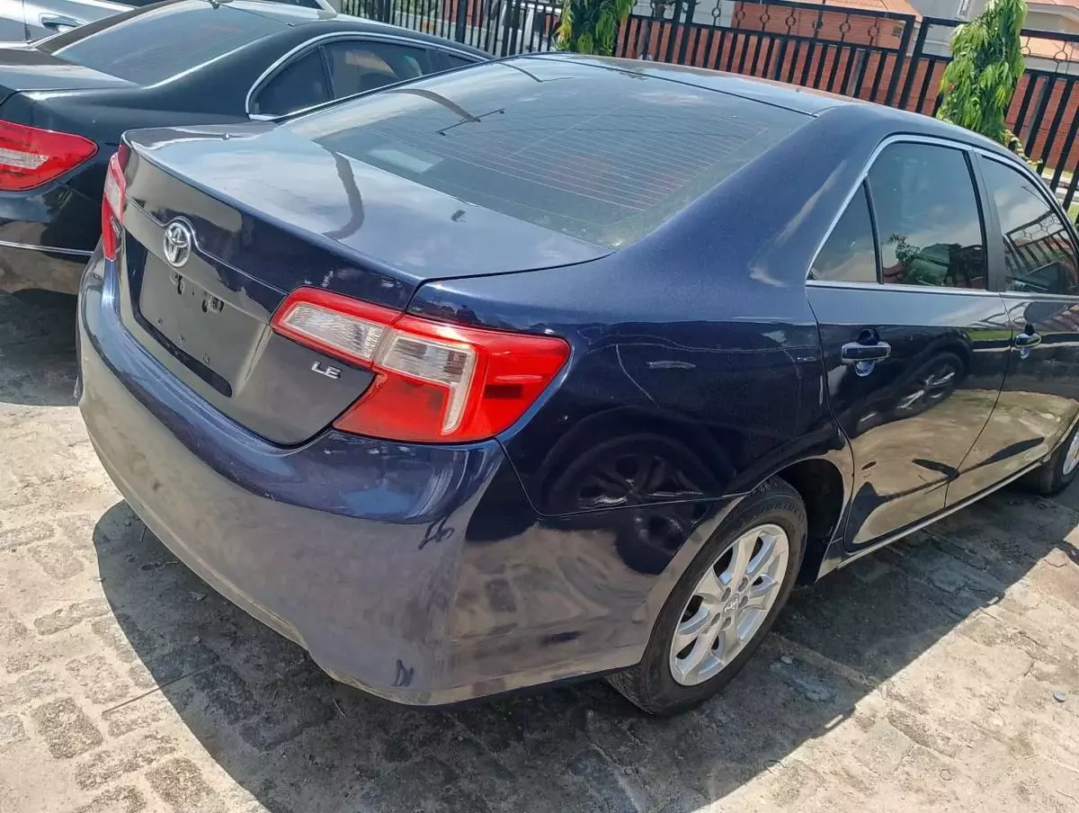 Toyota Corolla   - 2014