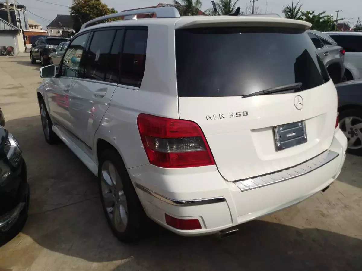 Mercedes-Benz GLK 350   - 2010