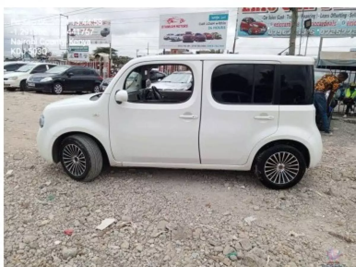 Nissan Cube   - 2015