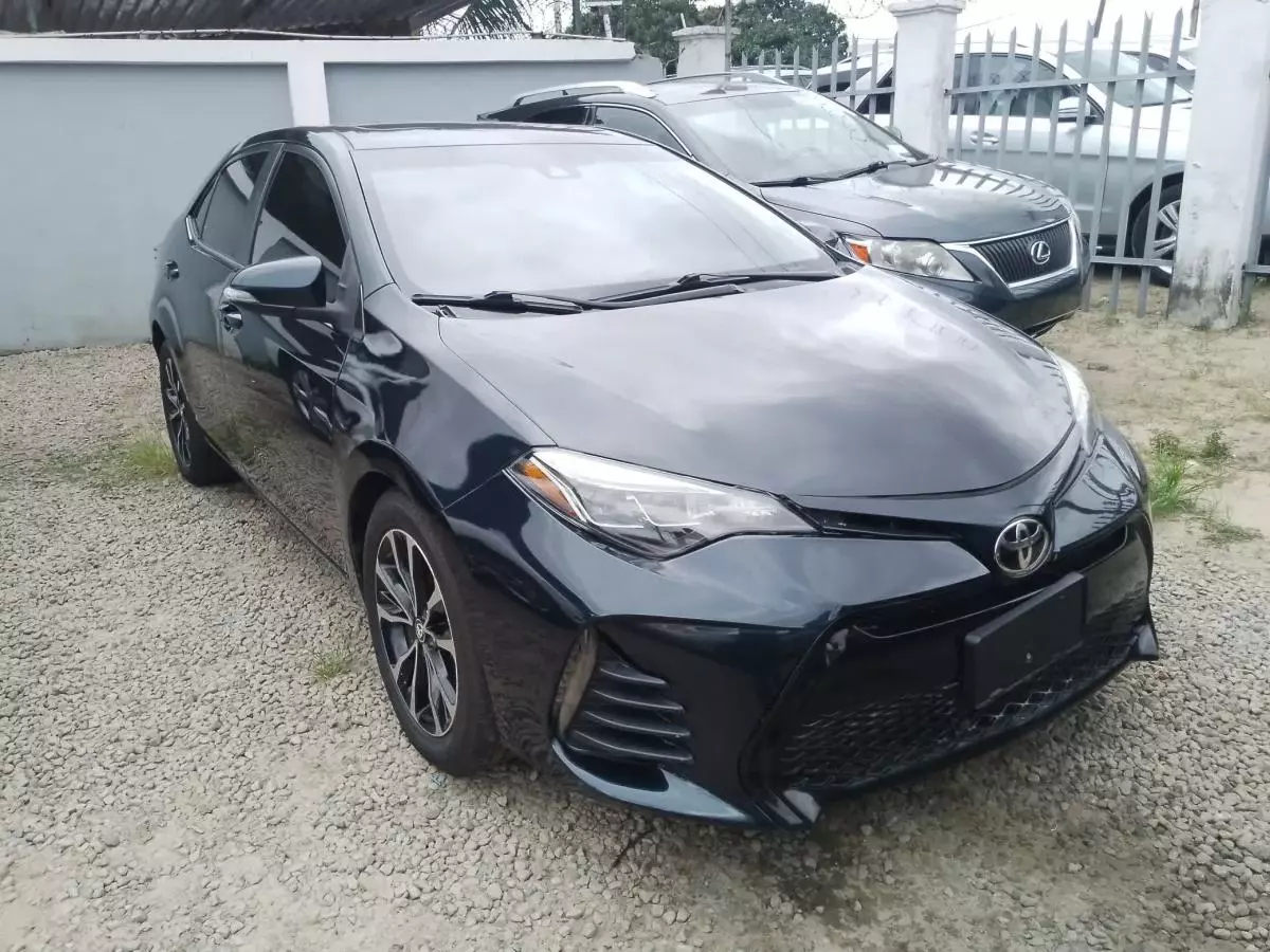 Toyota Corolla   - 2017