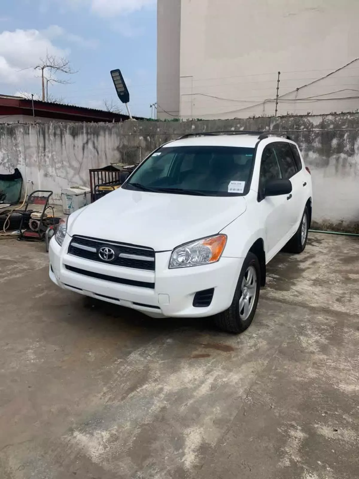 Toyota RAV 4   - 2012