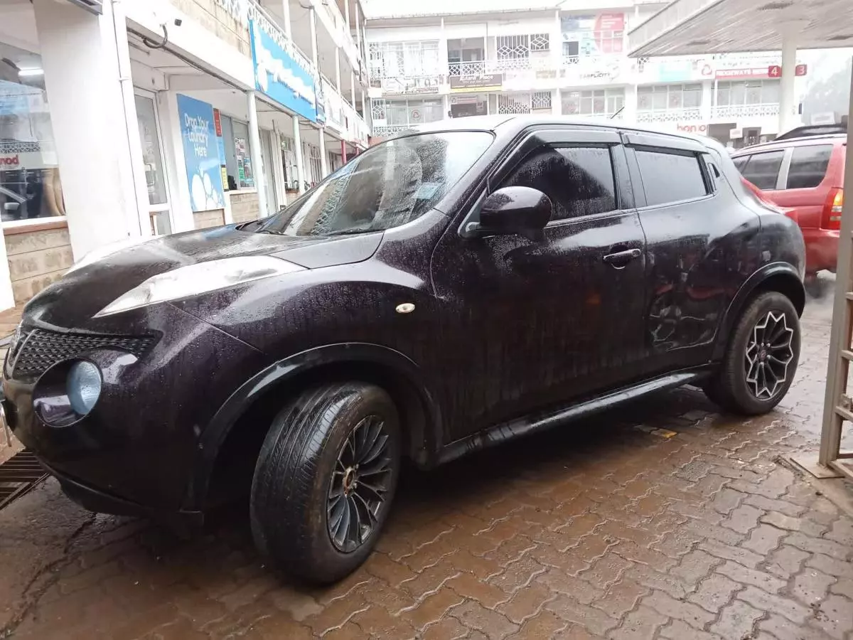 Nissan Juke   - 2014