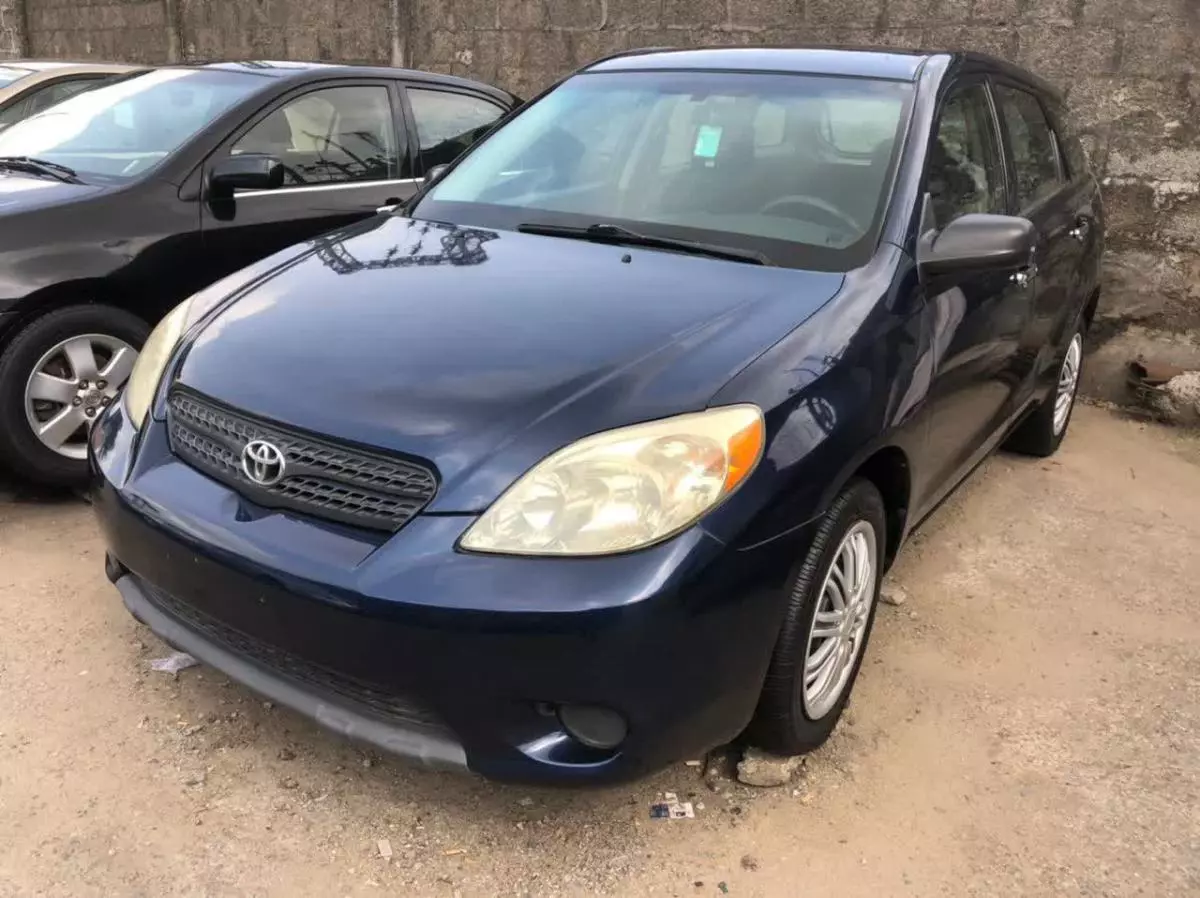 Toyota Matrix - 2006