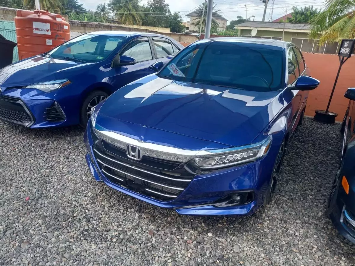 Honda Accord   - 2018