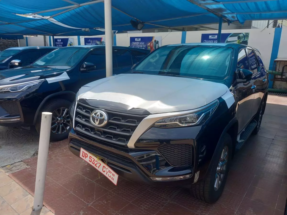 Toyota Fortuner   - 2023