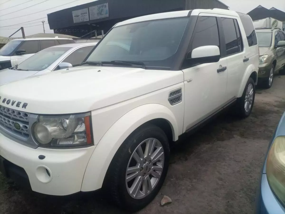 Land Rover  HSE LR4   - 2010