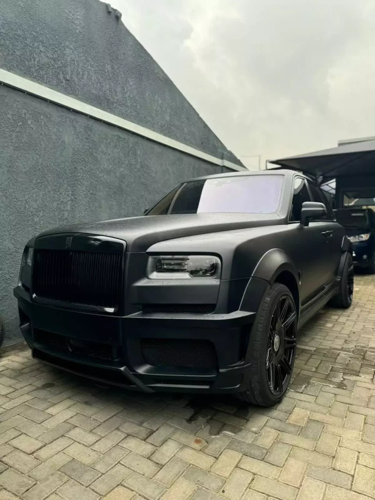 Rolls-Royce Cullinan   - 2019