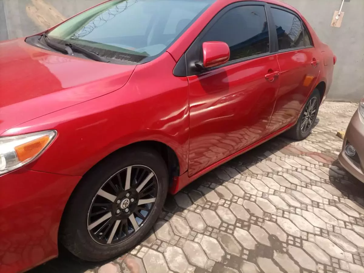 Toyota Corolla - 2011