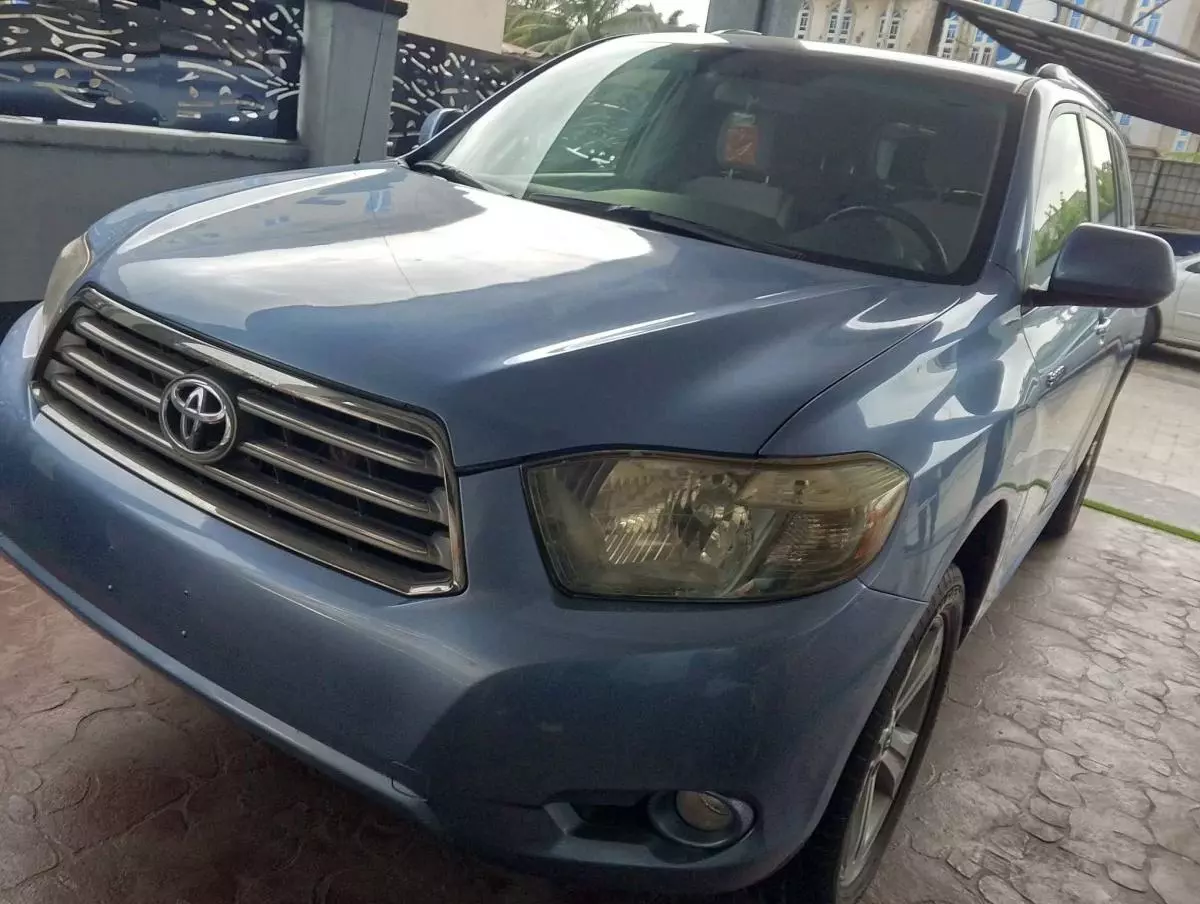 Toyota Highlander   - 2008