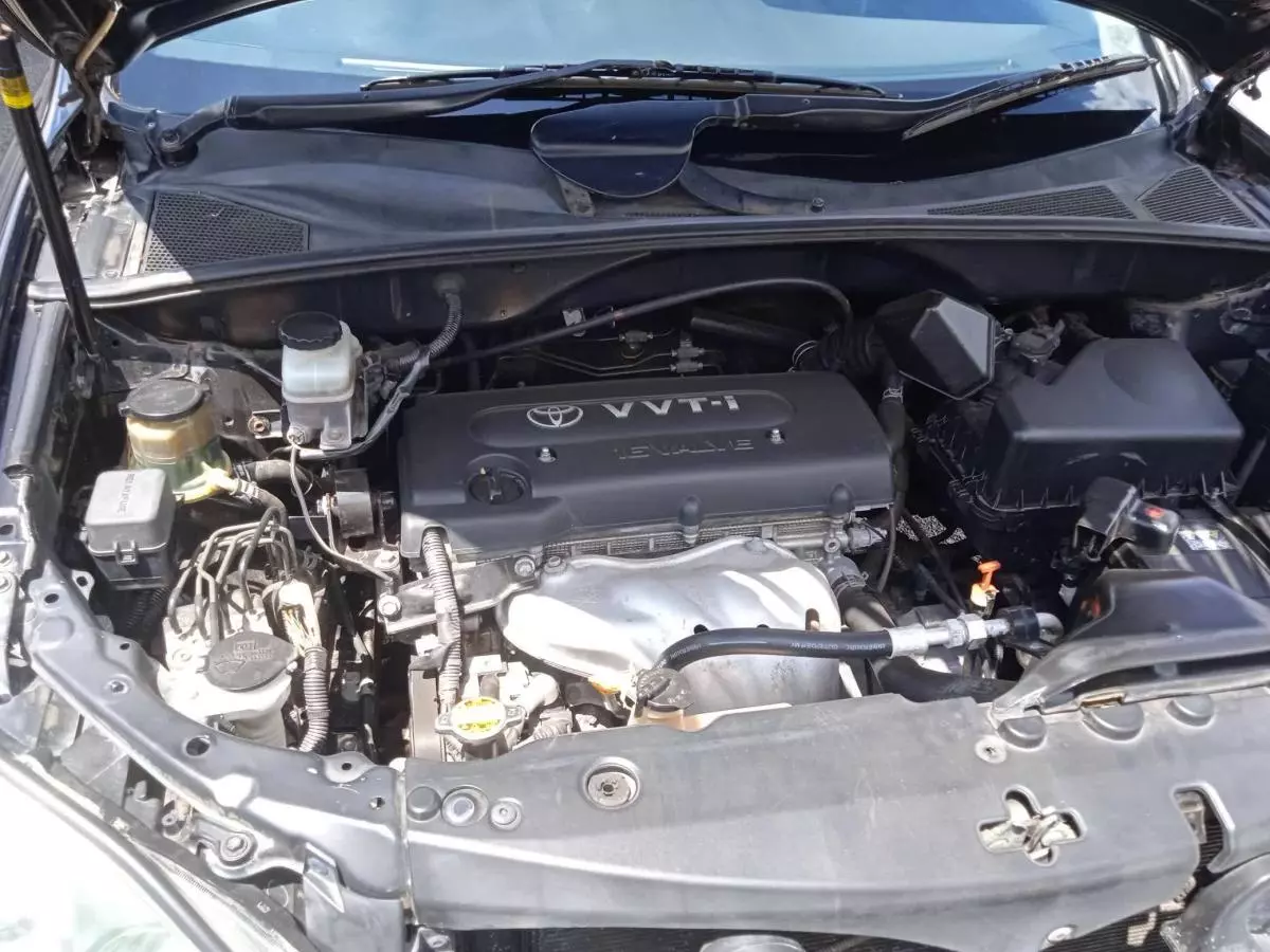 Toyota Harrier - 2010