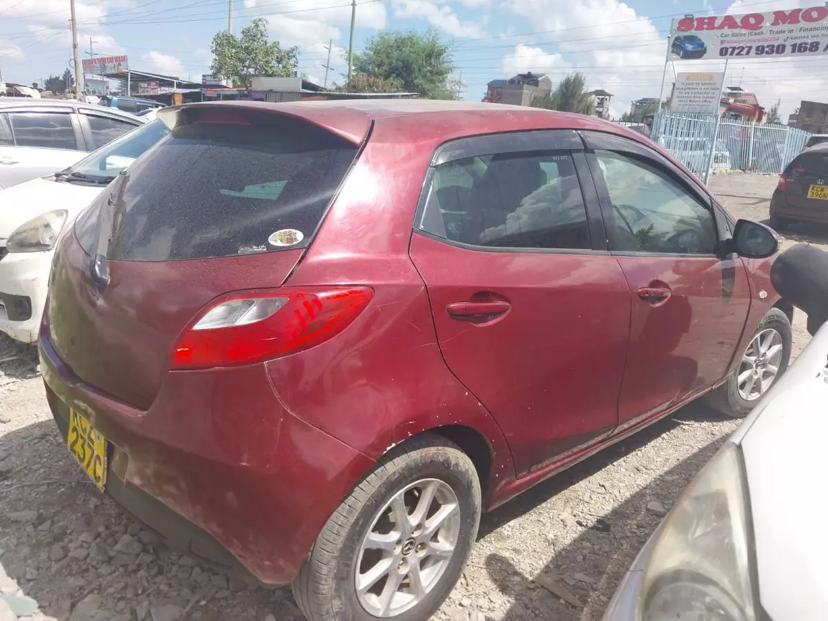 Mazda Demio   - 2013