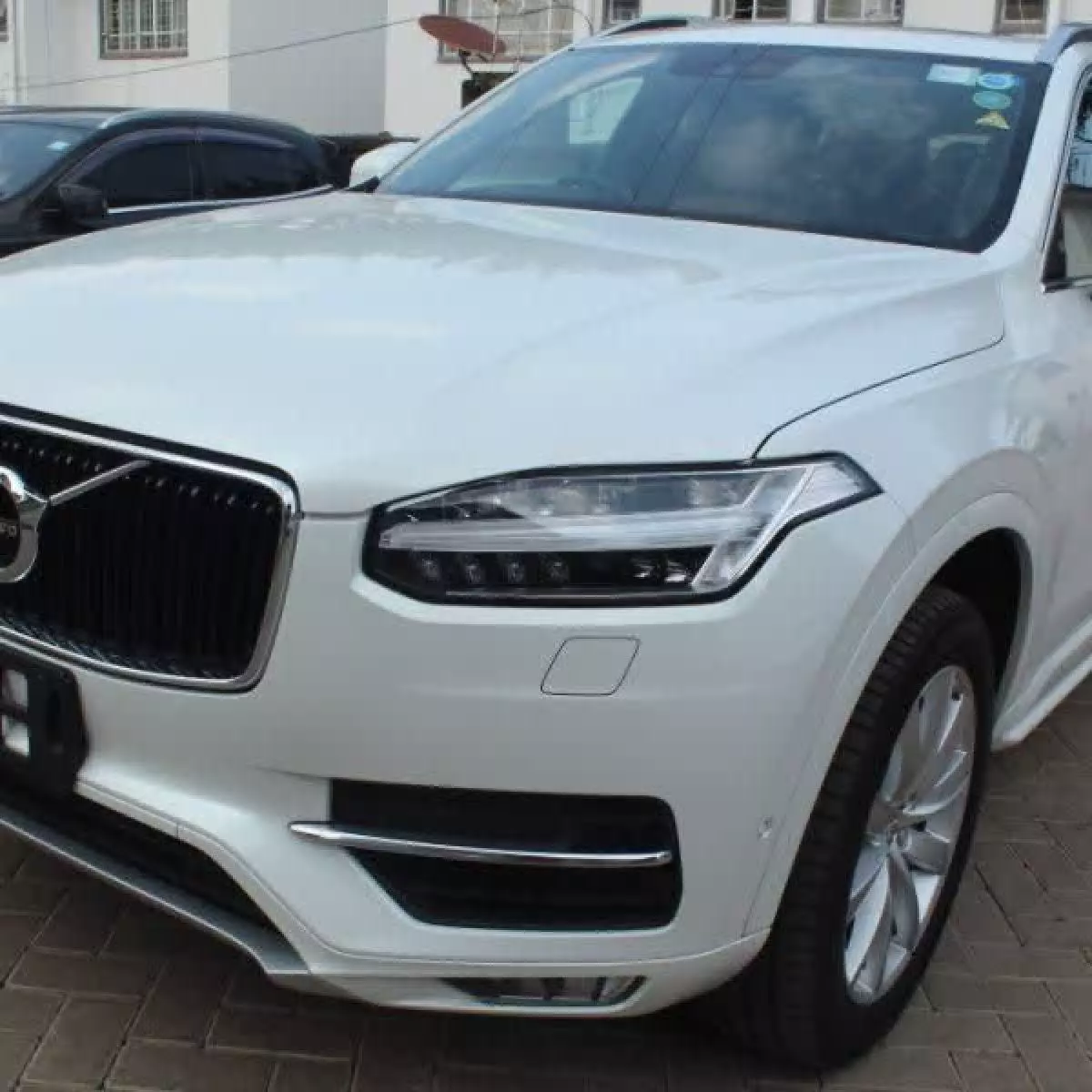 Volvo XC90   - 2018