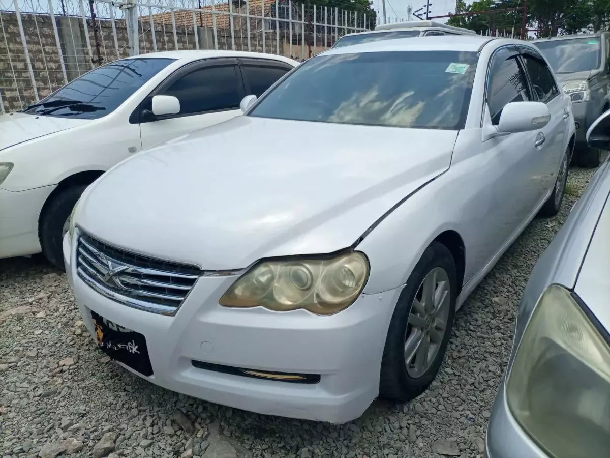 Toyota Mark X - 2008