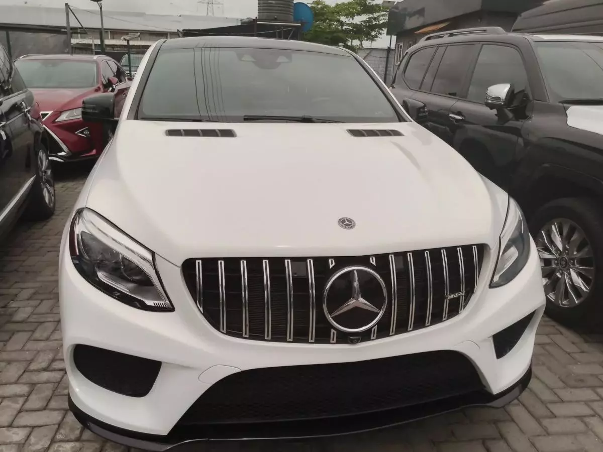 Mercedes-Benz GLE 43 AMG   - 2018