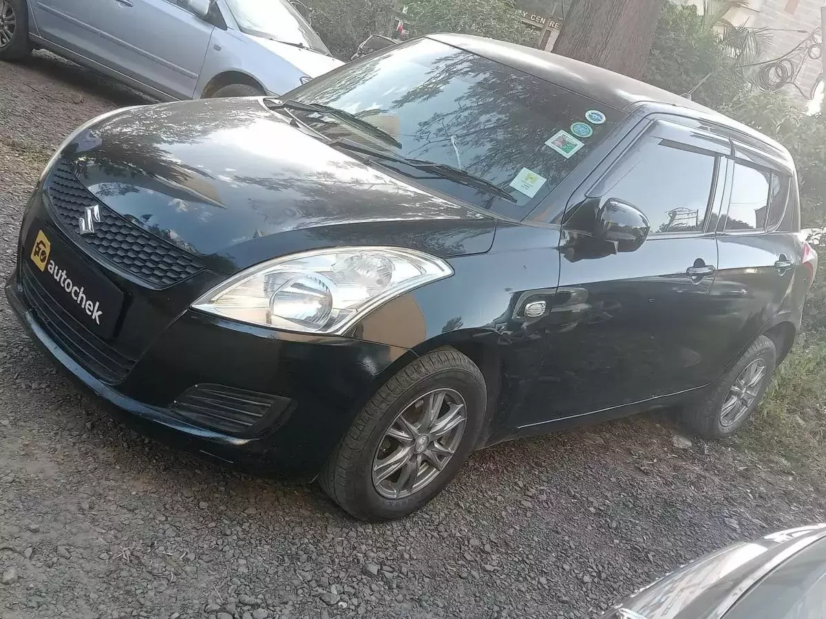 SUZUKI Swift RS - 2013