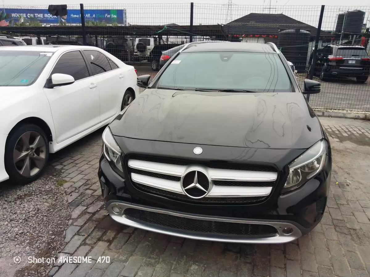 Mercedes-Benz GLA 250   - 2016