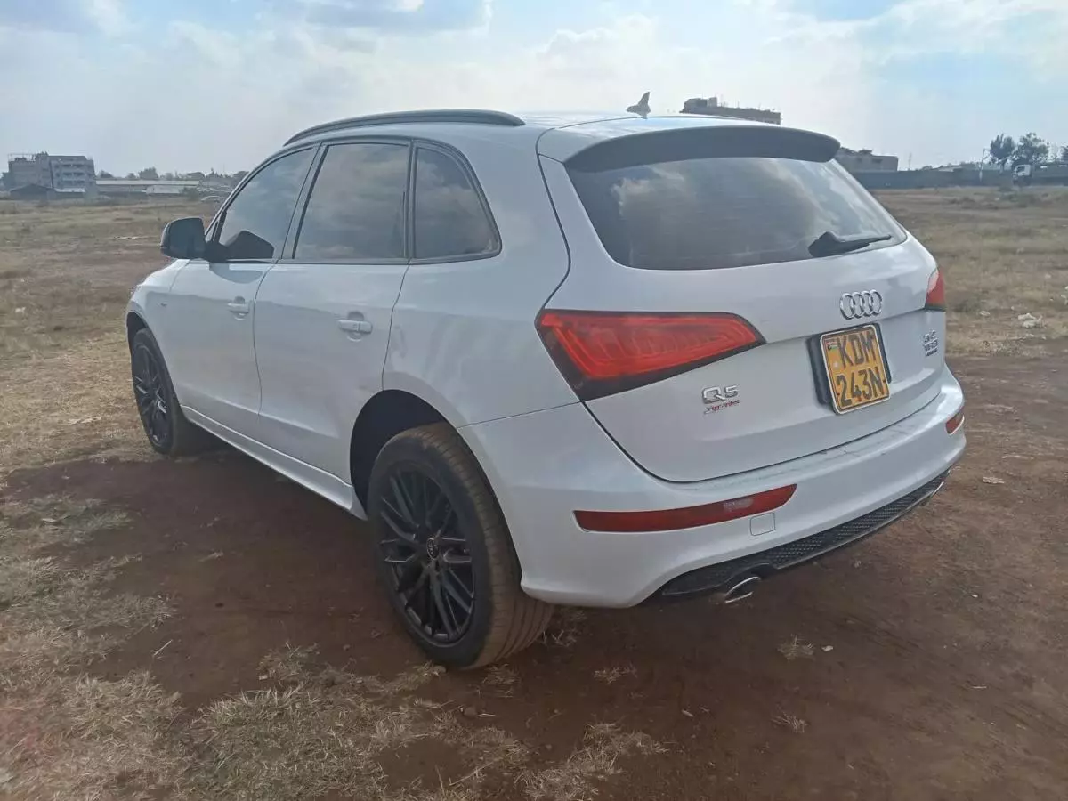 Audi Q5   - 2016