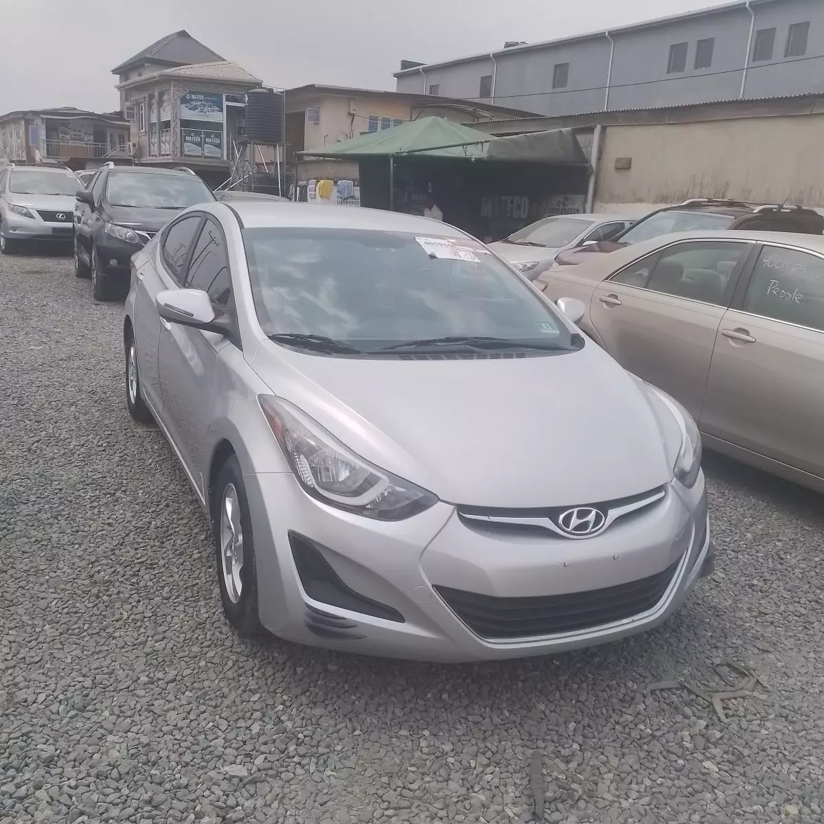 Hyundai Elantra   - 2015