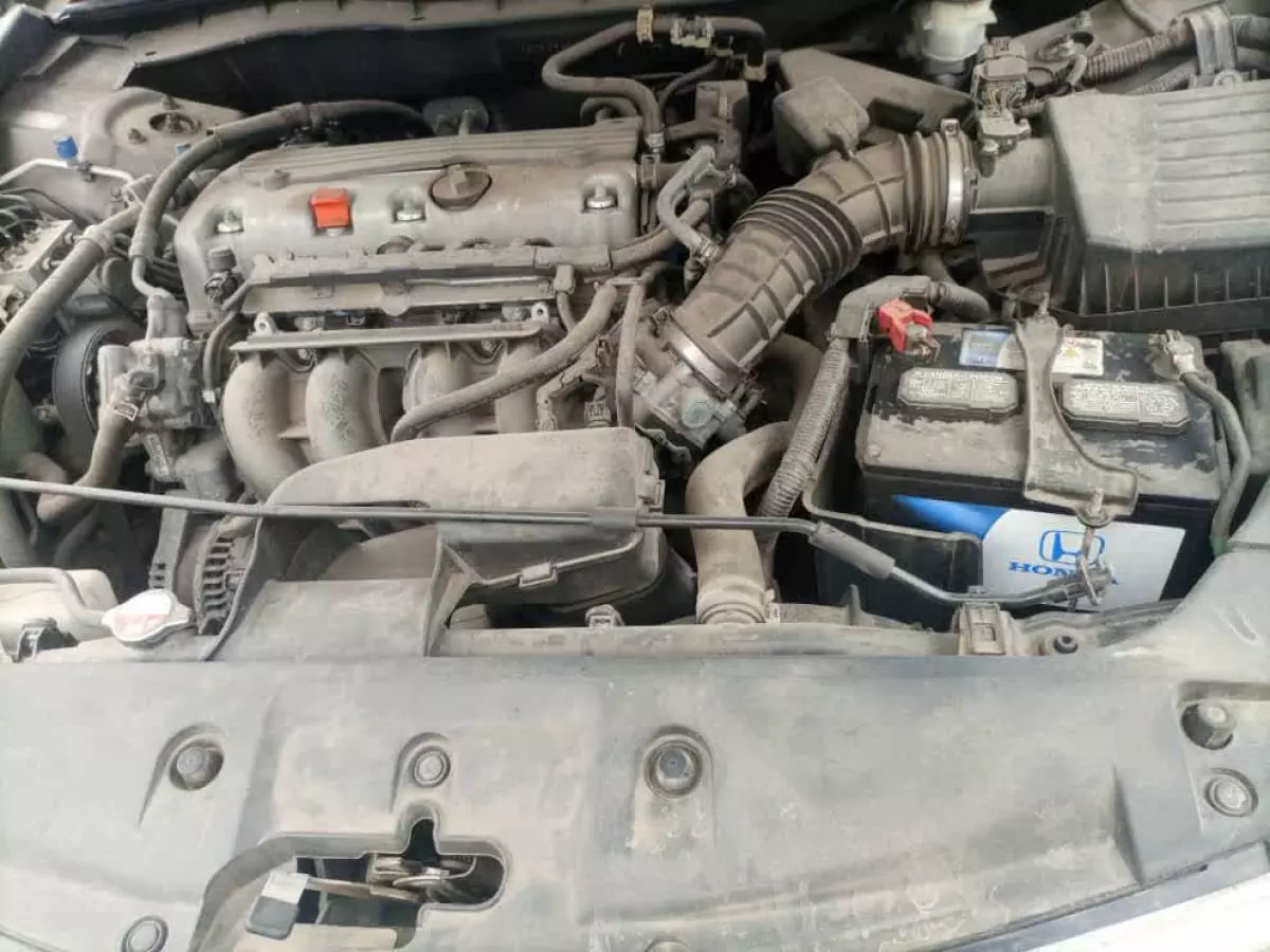 Honda Accord - 2012