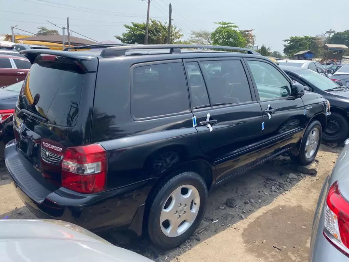 Toyota Highlander - 2004