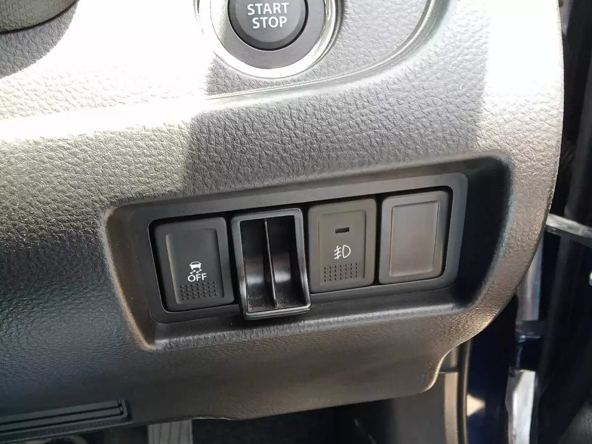 SUZUKI Swift RS - 2016