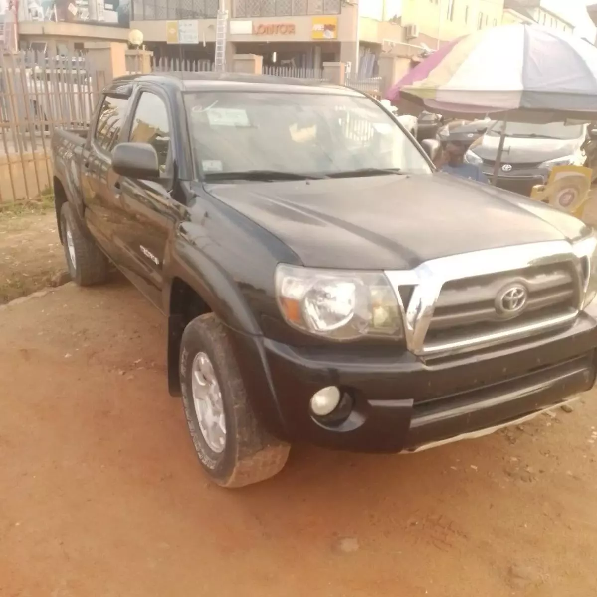 Toyota Tacoma   - 2009