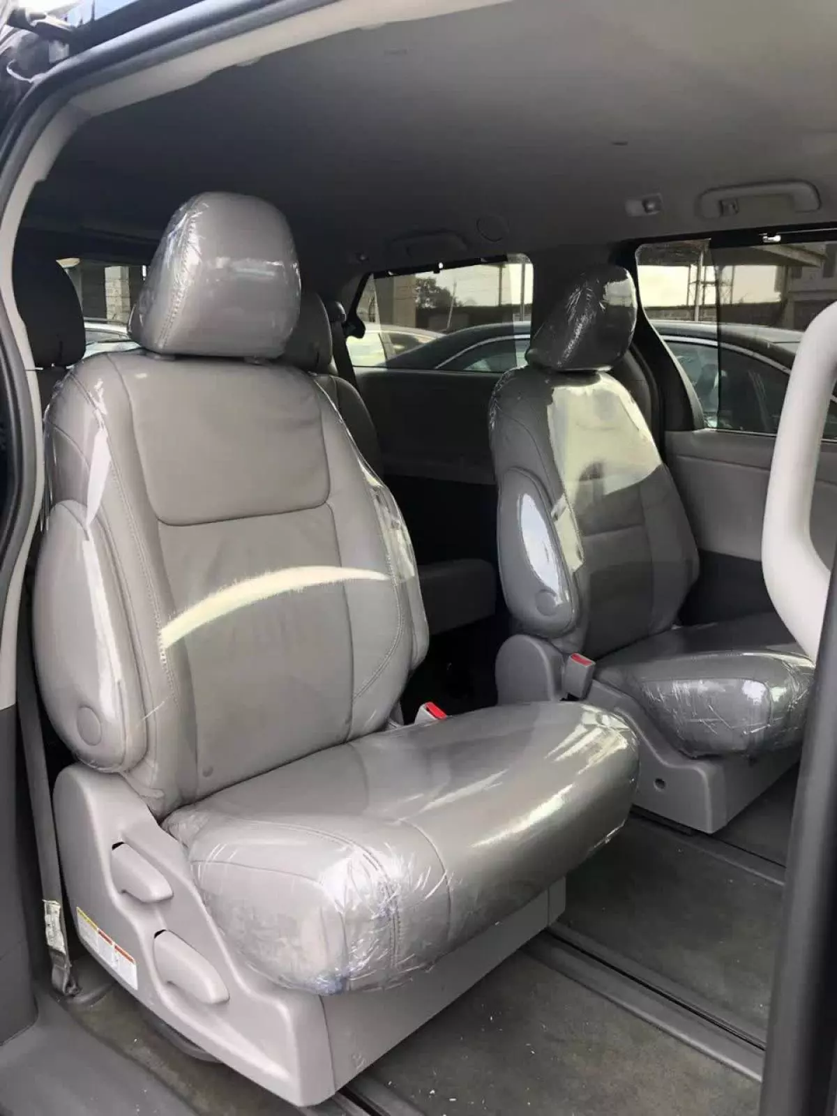 Toyota Sienna   - 2017