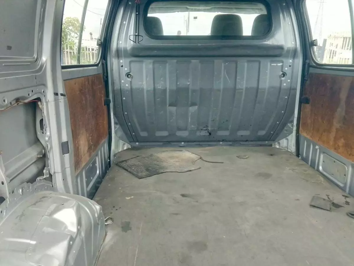 Toyota Hiace   - 2004