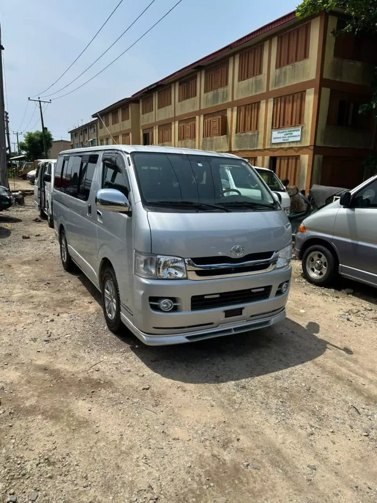 Toyota Hiace   - 2008