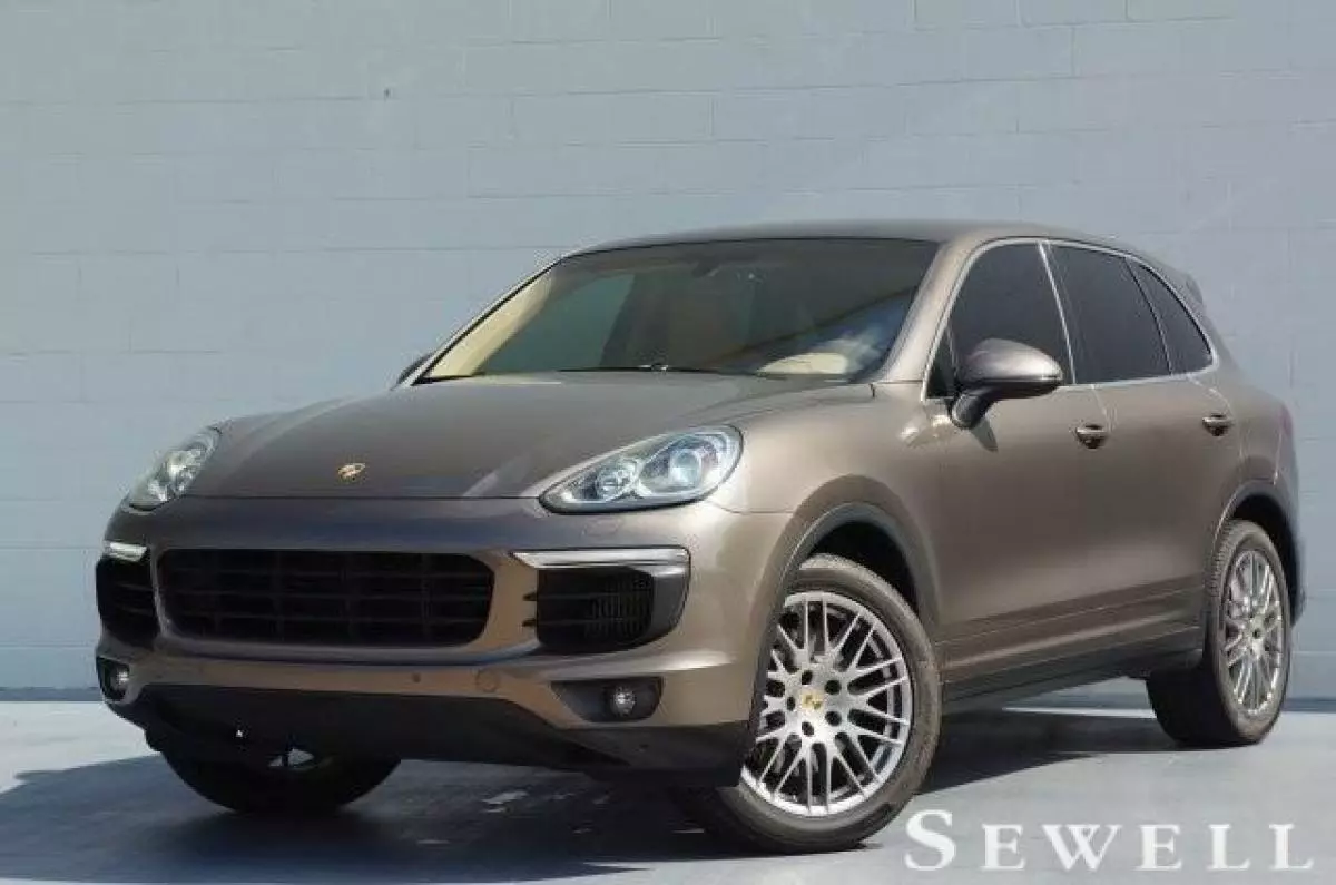 PORSCHE Cayenne   - 2016