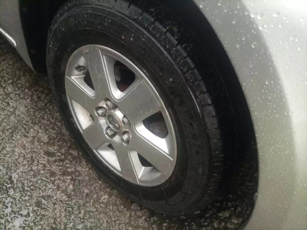 Toyota Sienna - 2006