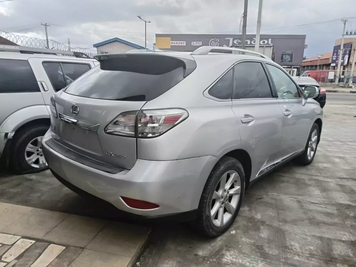 Lexus RX 350   - 2010