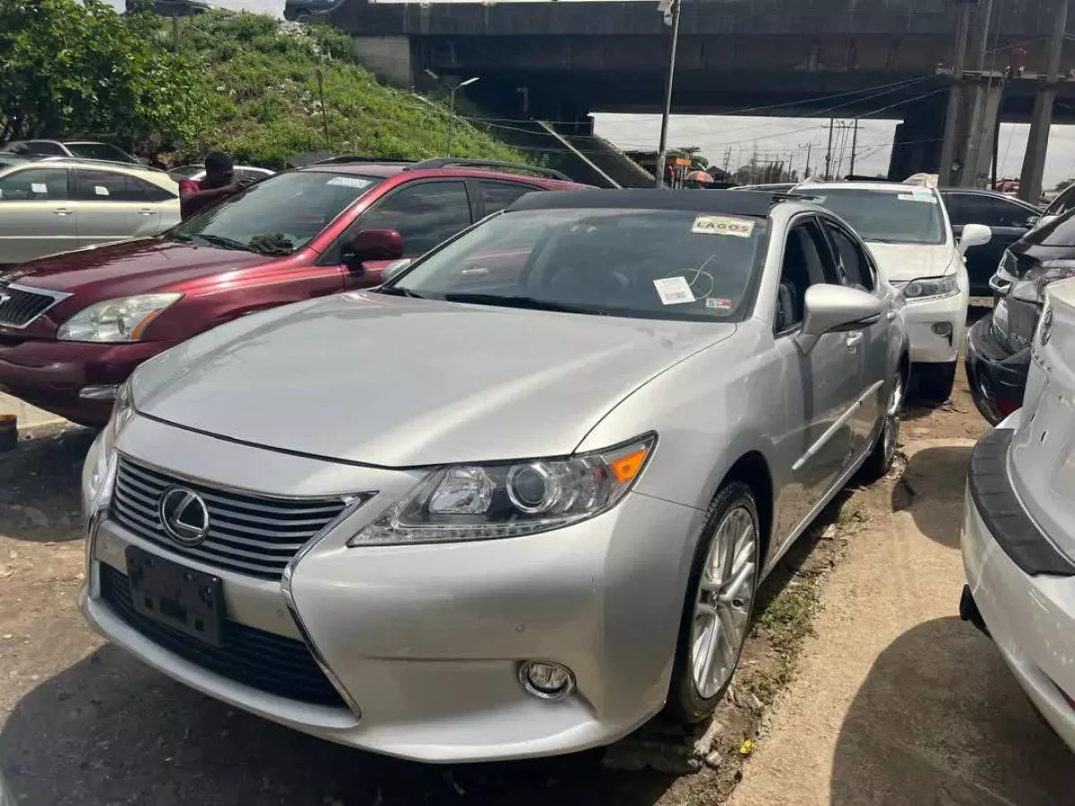 Lexus ES 350   - 2014