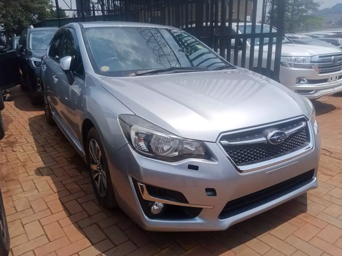 Subaru Impreza   - 2014