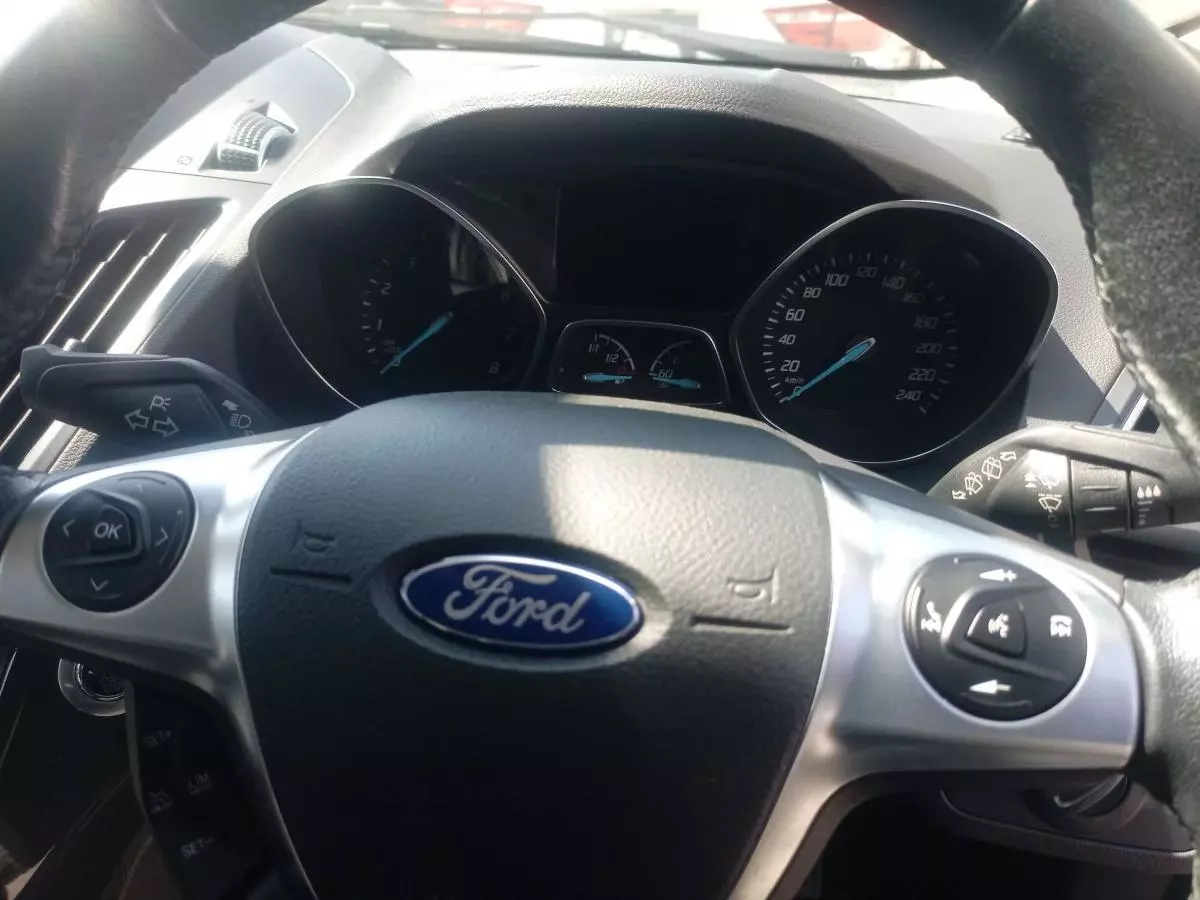 Ford Kuga   - 2016