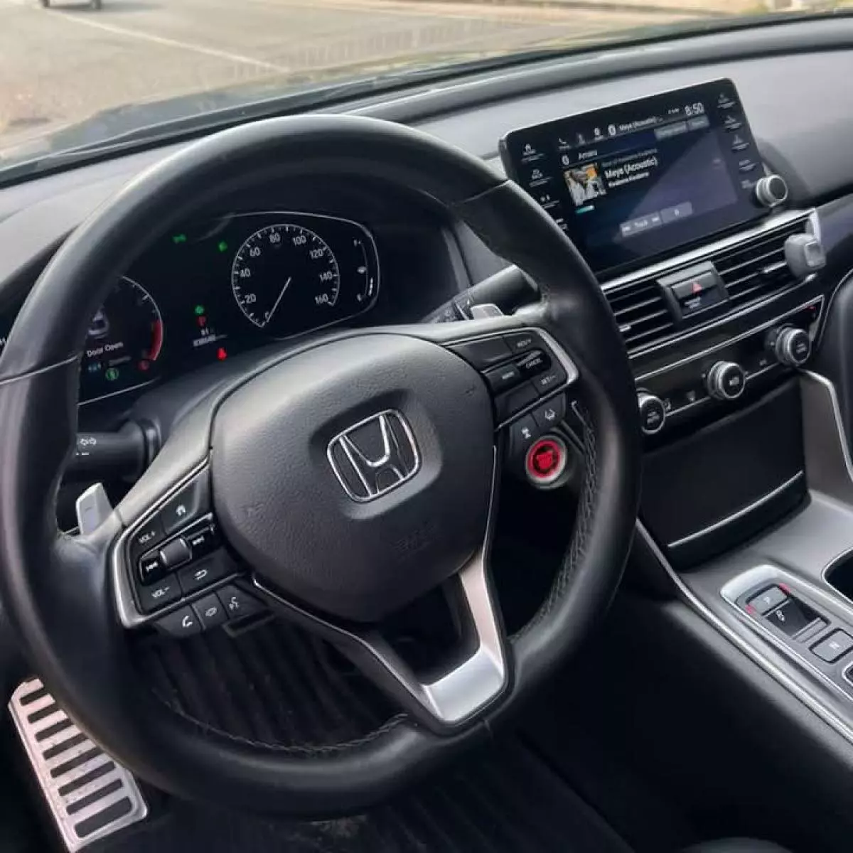 Honda Accord   - 2020