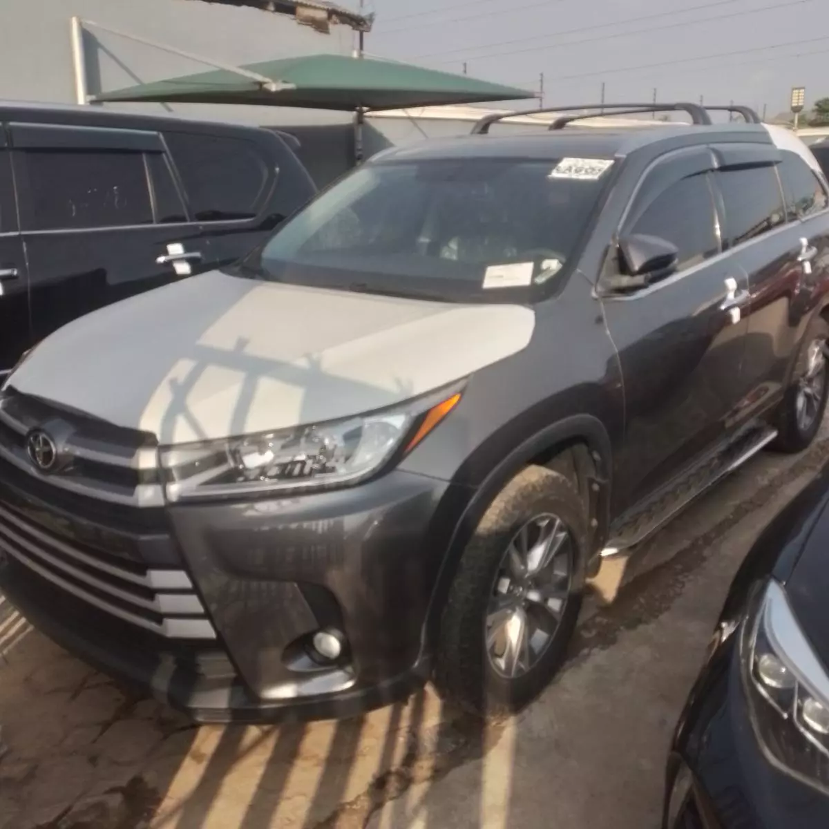 Toyota Highlander   - 2015