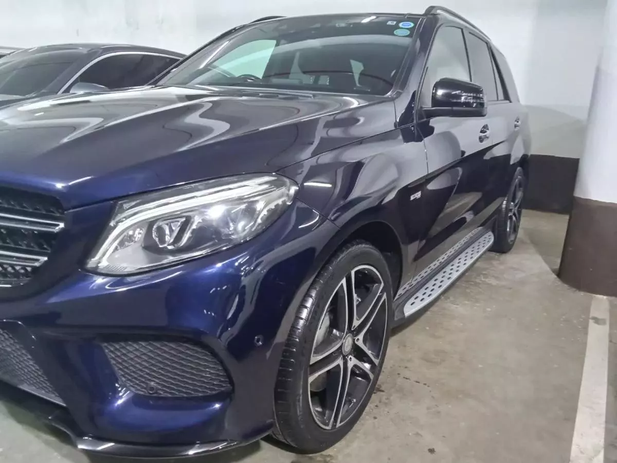 Mercedes-Benz GLE 43 AMG   - 2017