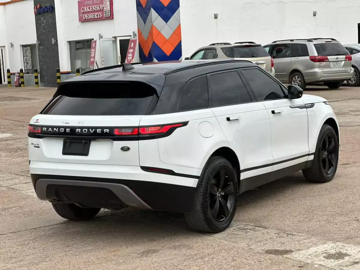 Land Rover Range Rover Velar   - 2019