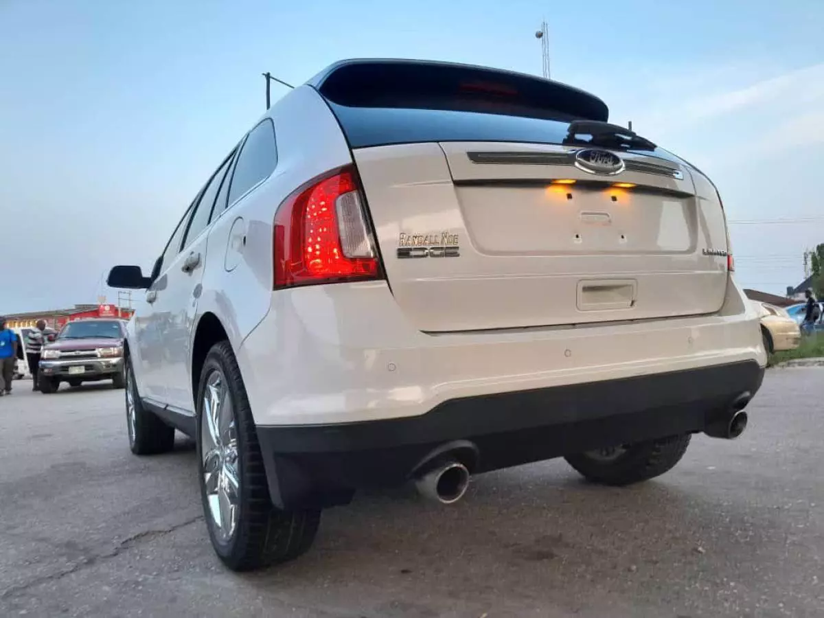 Ford Edge   - 2013