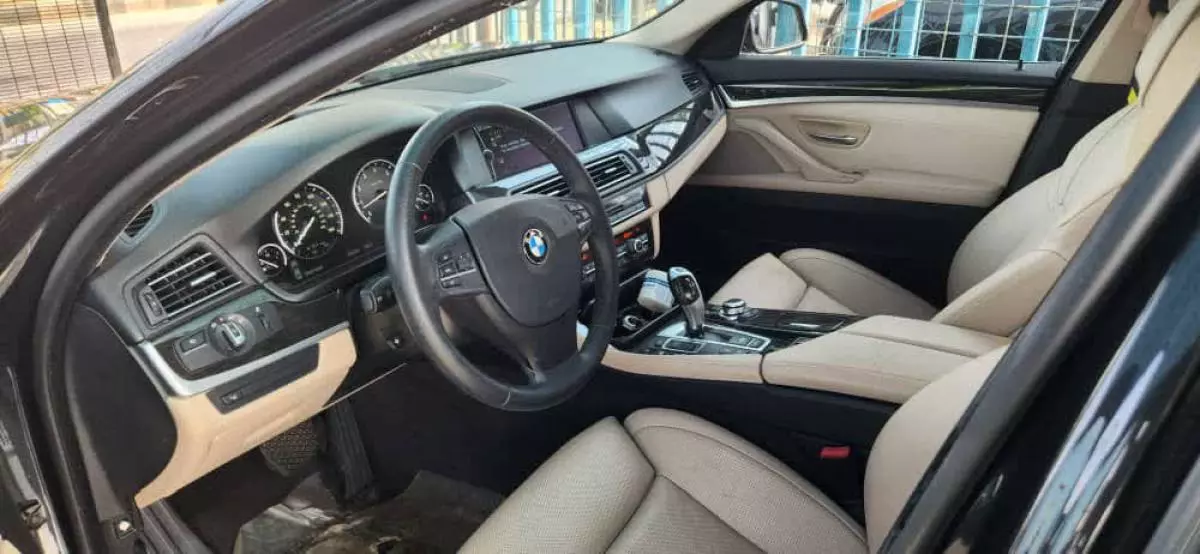 BMW 535i   - 2012