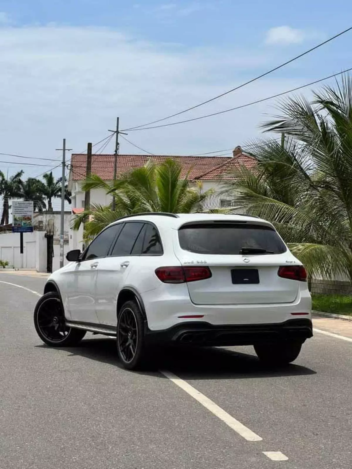 Mercedes-Benz GLC 300   - 2020