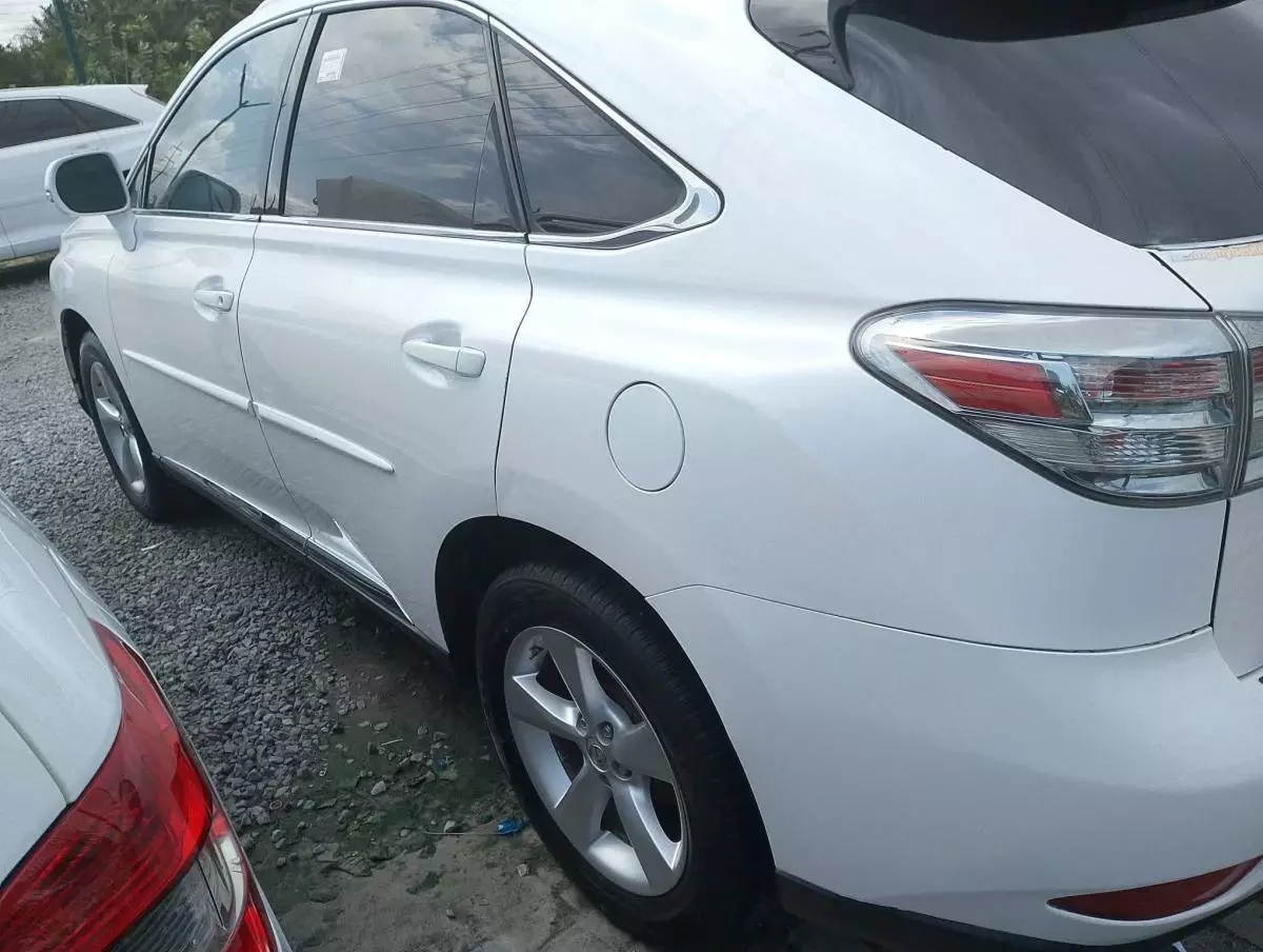 Lexus RX 350   - 2011