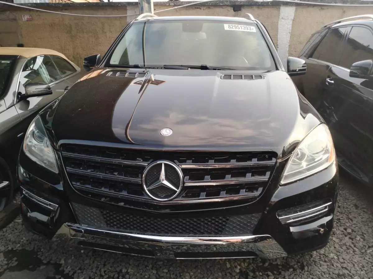 Mercedes-Benz ML 350   - 2012