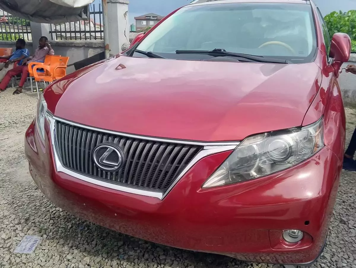 Lexus RX 350   - 2010